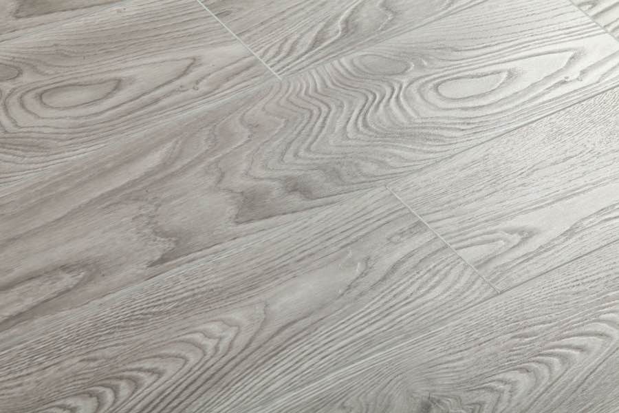 Silver Oak Laminate Flooring (LK265)