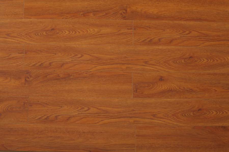 EIR Surface 1220*131*12mm Laminate Flooring (LK264)